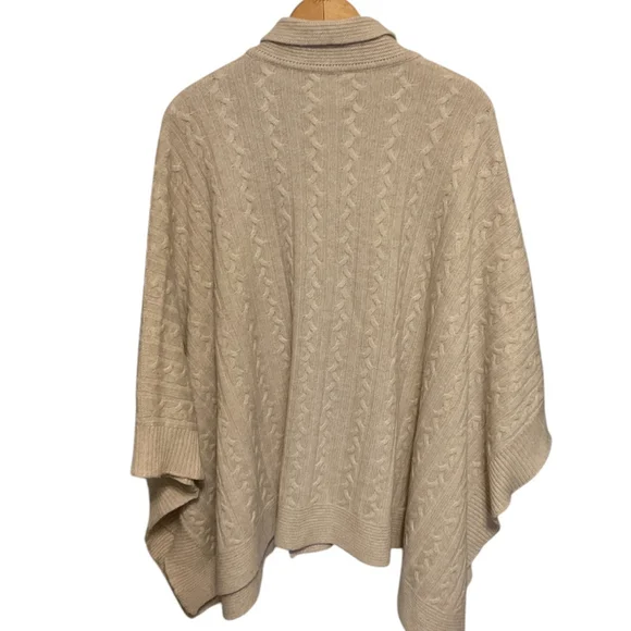 MARINA RINALDI, Beige cashmere/wool blend cableknit wrap Poncho O/S - Picture 2 of 12